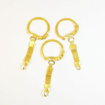 LLavero con malla dorado