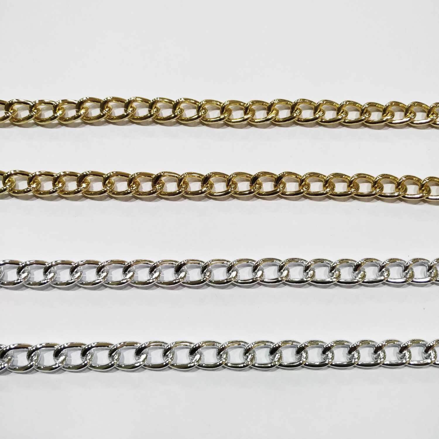 Cadena aluminio grumet gruesa